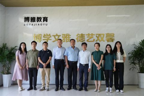 陕西师范大学访企拓岗代表团来我校调研交流
