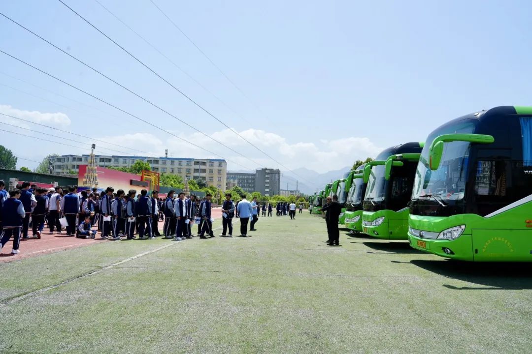 学考顺利结束，追梦的你一定成功！