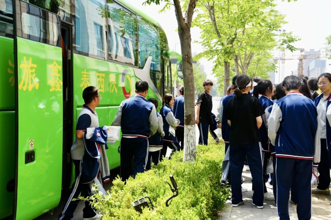 学考顺利结束，追梦的你一定成功！