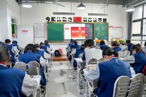 为梦想而奋斗 我们是认真的 | 西安博雅高中2023—2024学年第二学期期末质量检测纪实