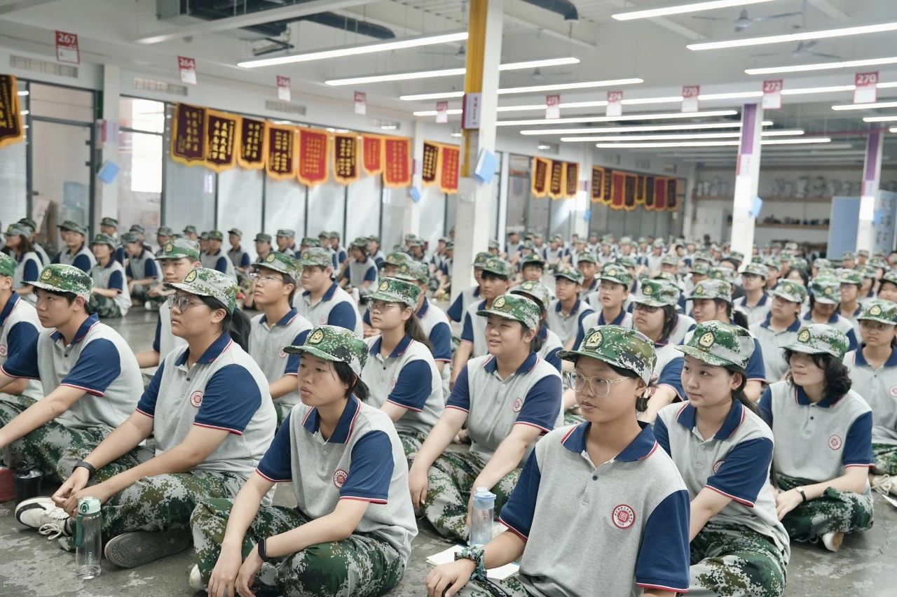 爱我中华 强我国防 | 我校开展国防教育主题活动