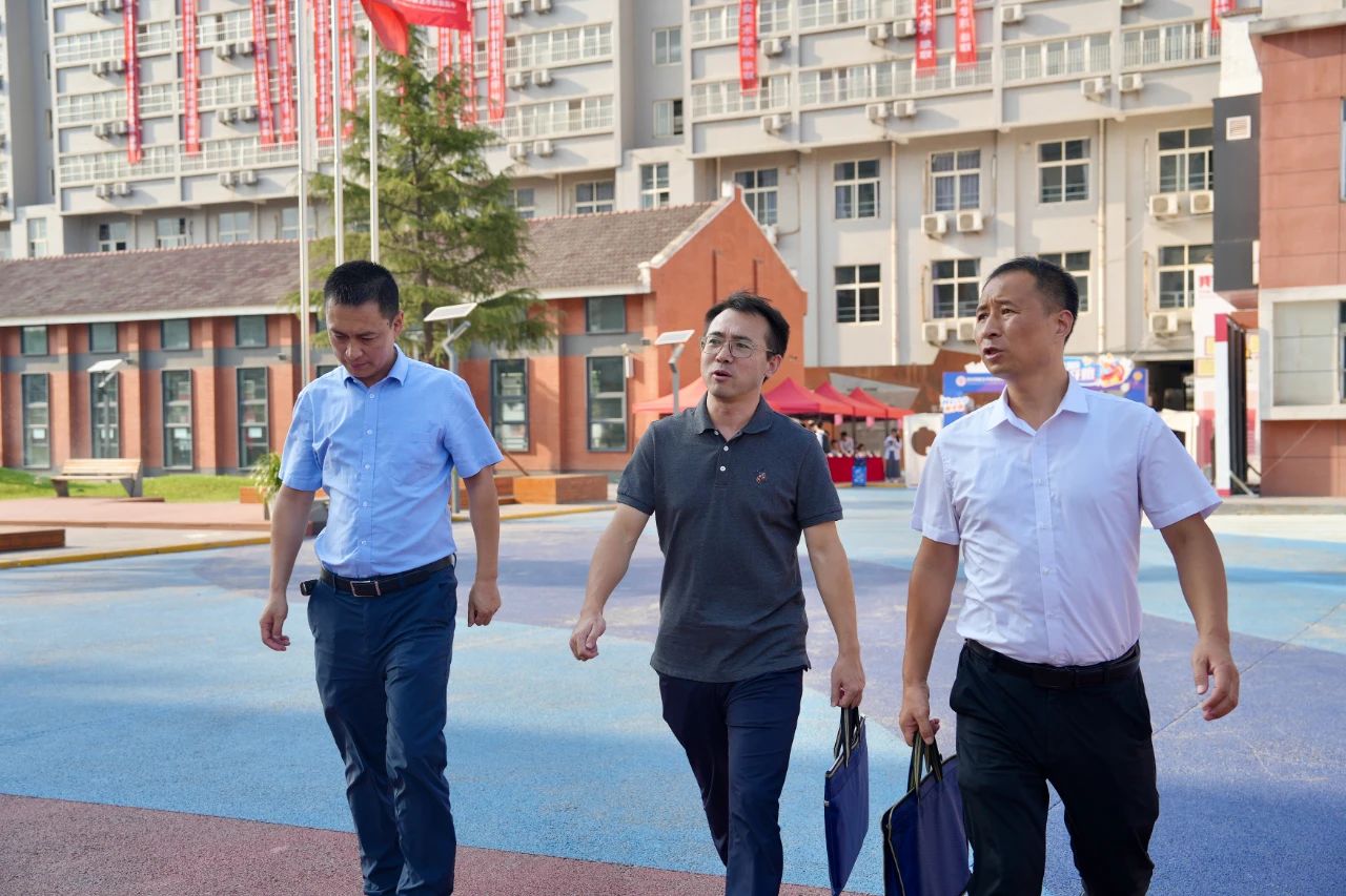 今日开学，多图直击返校