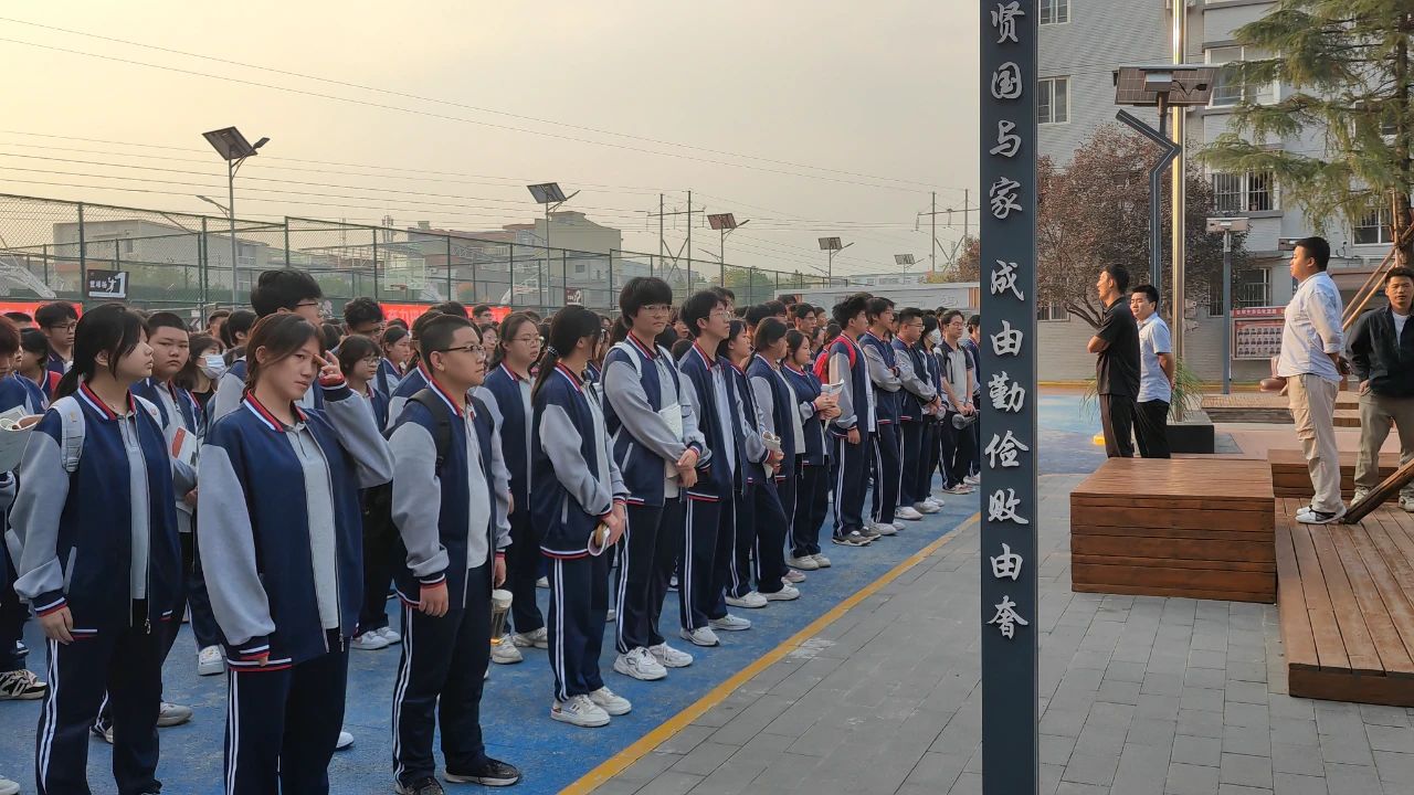 直击月考现场！乘风破浪吧！少年