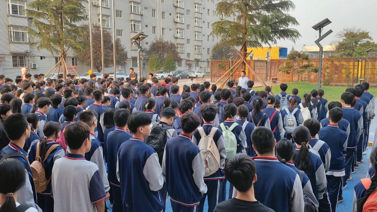 直击月考现场！乘风破浪吧！少年