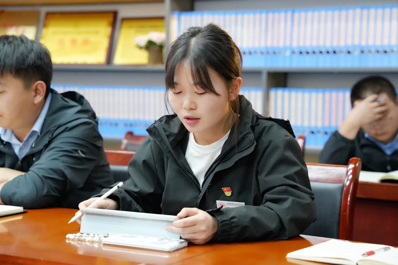 析明方向 思促提升 | 西安博雅艺术职业高中召开月考教学质量分析会
