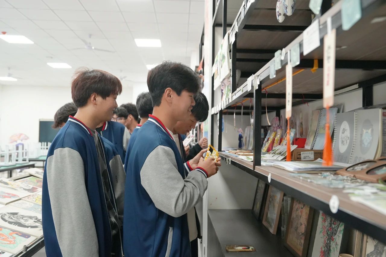 交流促发展 研学共筑梦 | 西安博雅艺术职业高中师生赴陕西青年职业学院开展交流研学活动