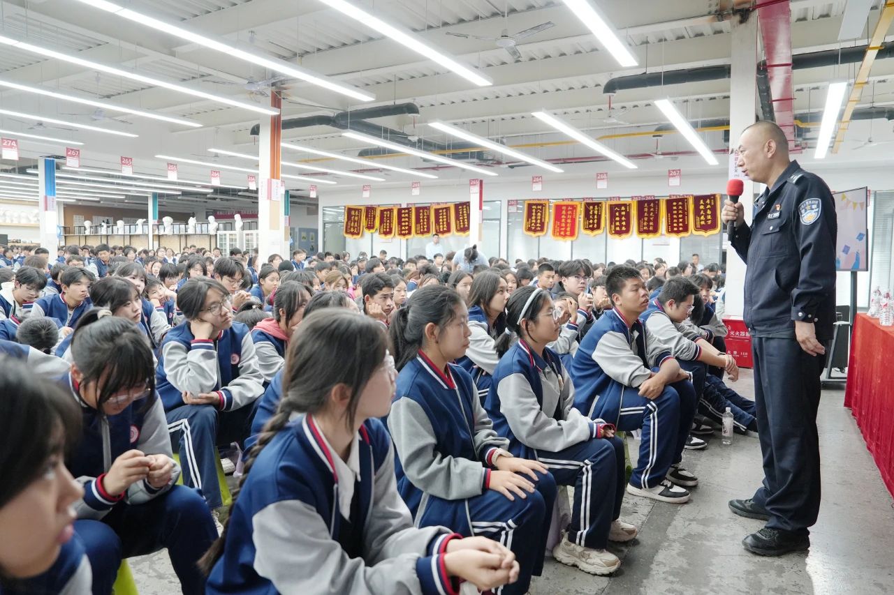 这场法治教育报告会，干货满满！