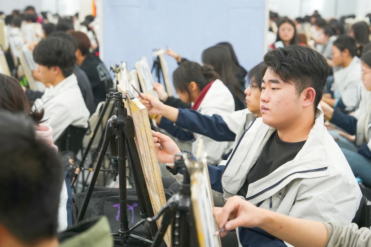 我校2025届陕西省美术类基础教学与交流——第二次模拟考试顺利举行