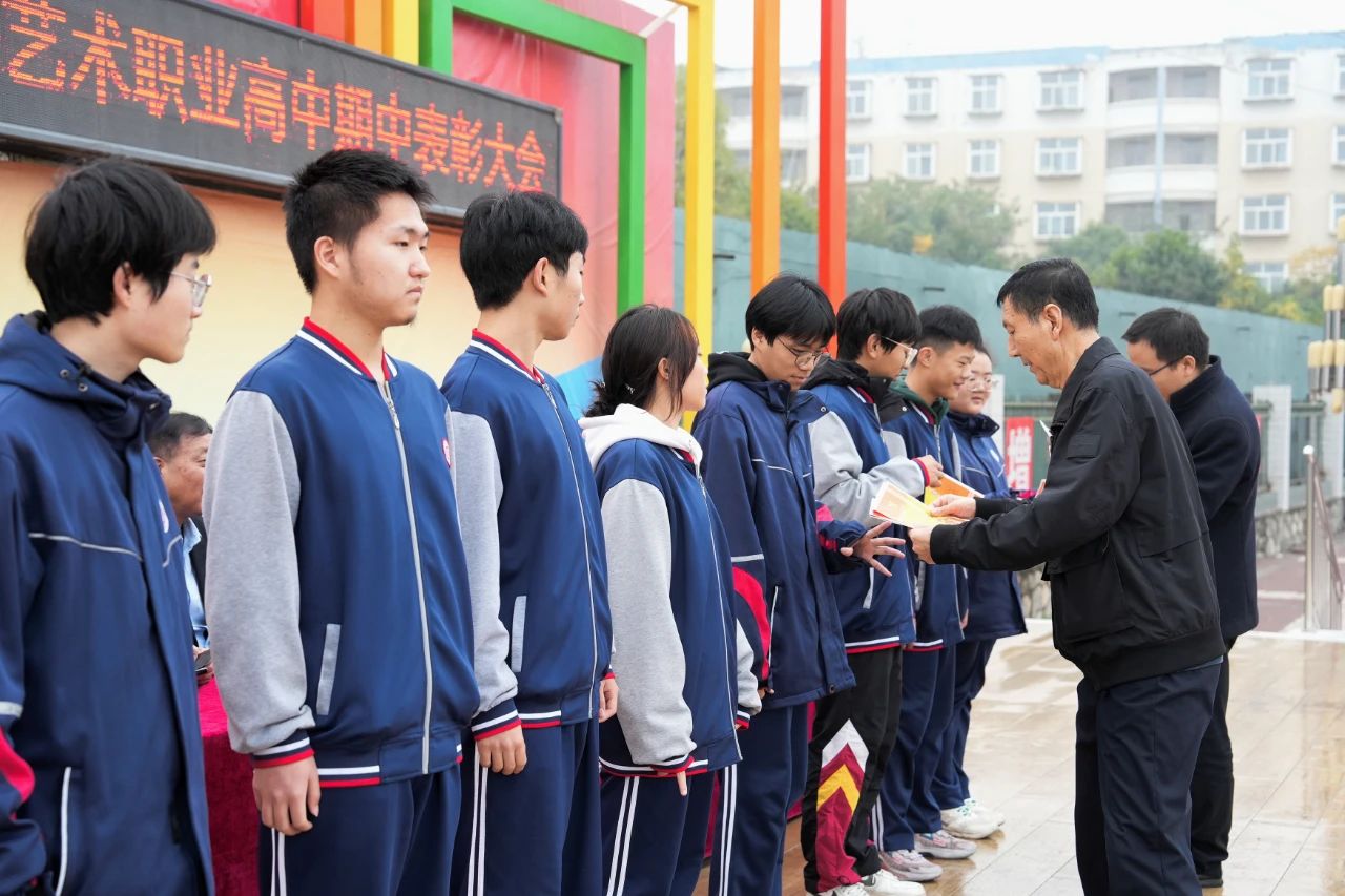 荣誉与掌声，为你们而来！