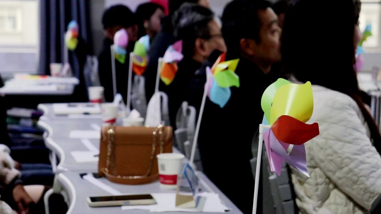 有温度、有深度！这是一场“双向奔赴”的家长会！