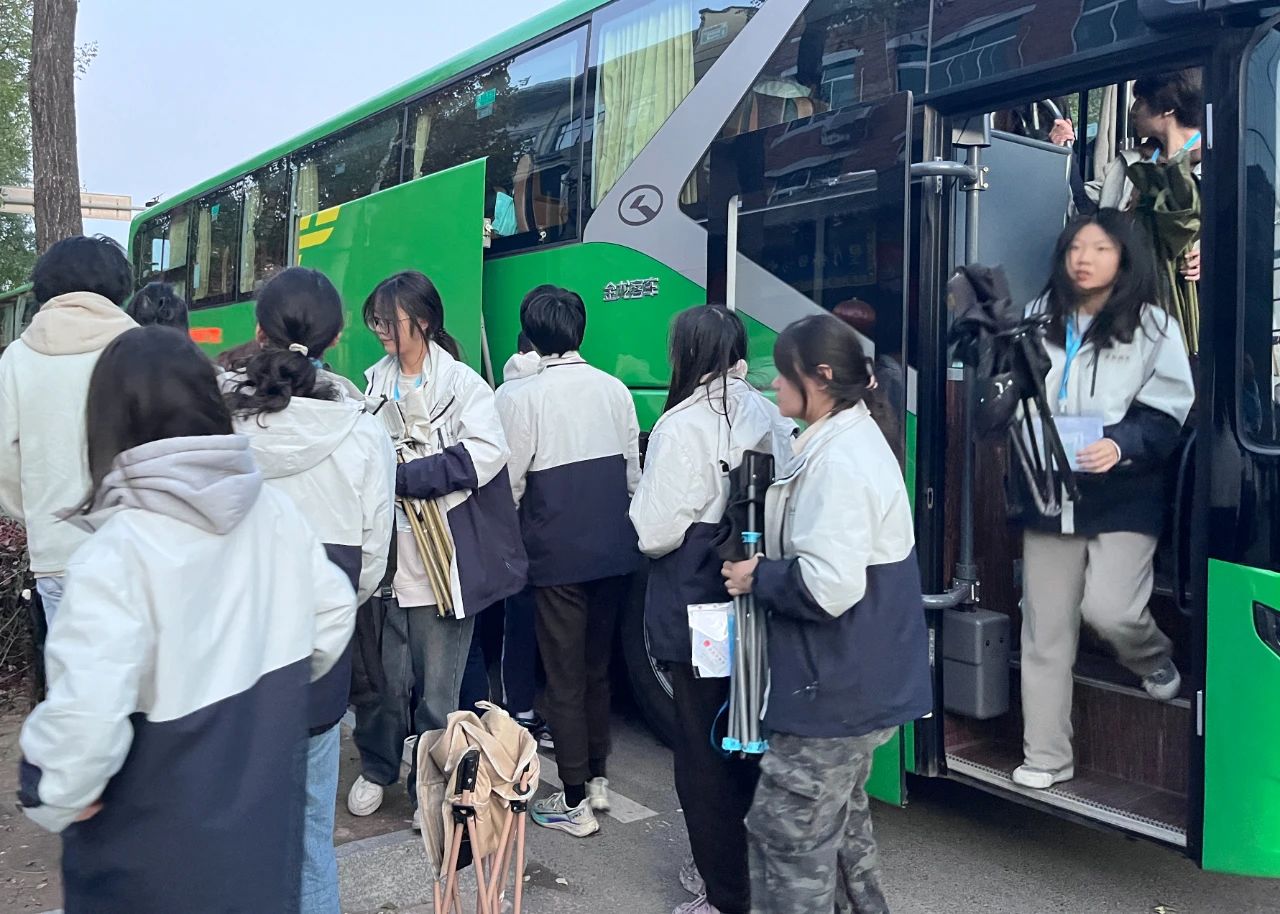 雄师夺旌 · 碾烽火 · 破坚城 · 誓酬壮志丨西安博雅艺术职业高中2025届艺术类统考纪实