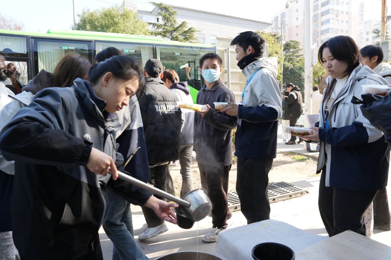 雄师夺旌 · 碾烽火 · 破坚城 · 誓酬壮志丨西安博雅艺术职业高中2025届艺术类统考纪实