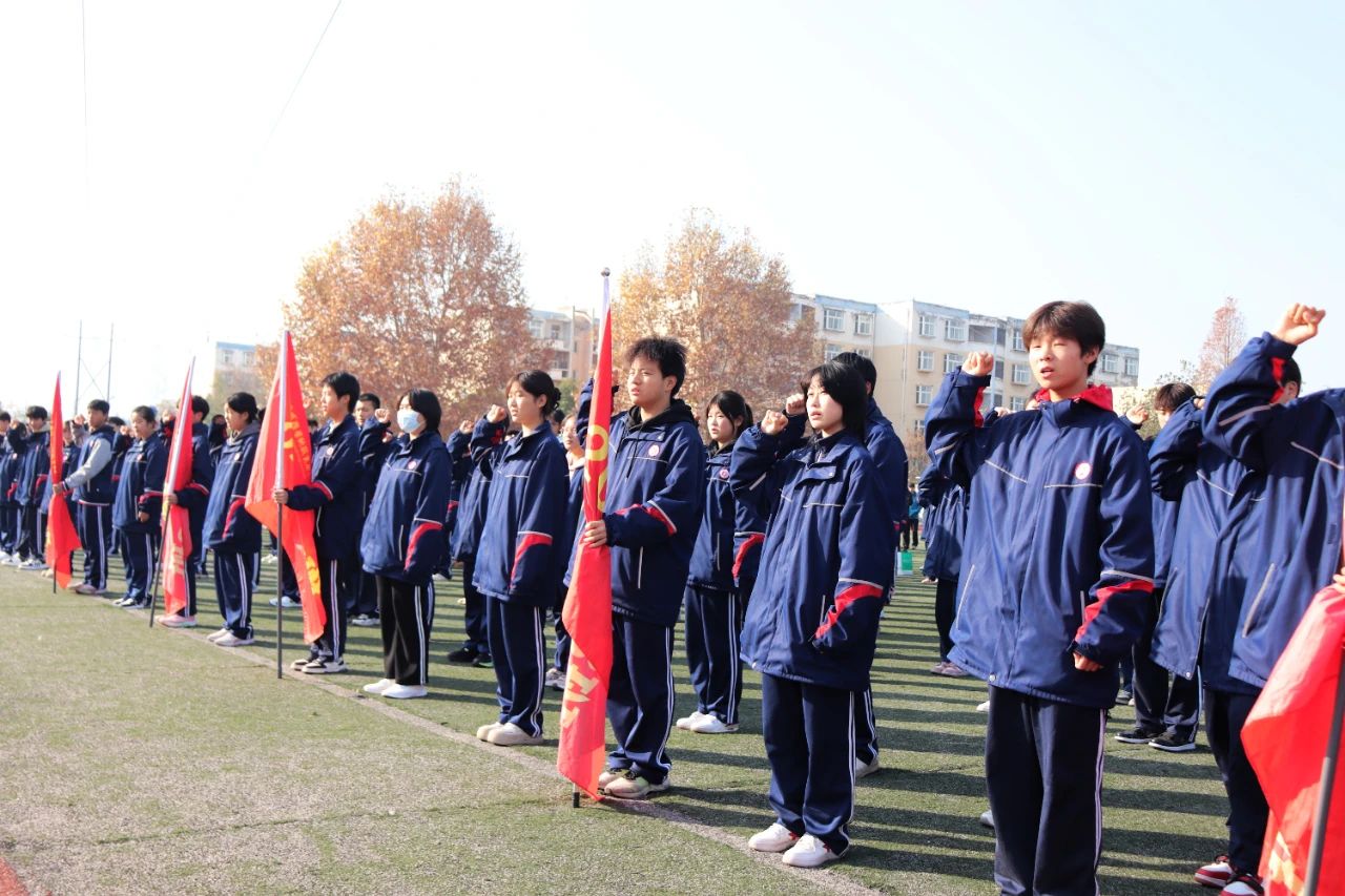 弘扬宪法精神 建设法治校园 | 西安博雅艺术职业高中“宪法宣传周”主题升旗仪式