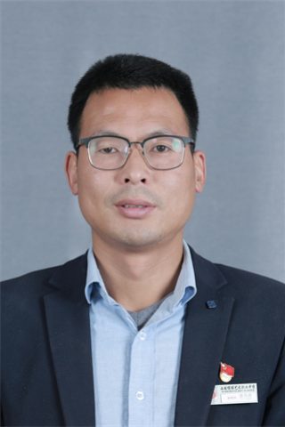 副校长：唐高犇
