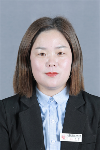 优秀班主任、英语教师：李娜