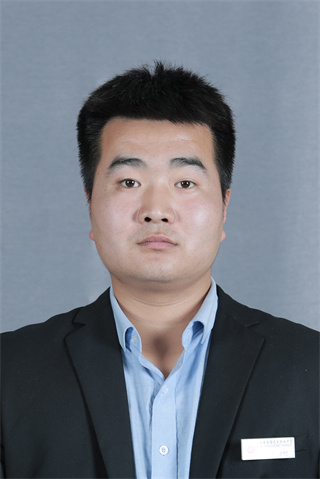 班主任 翟鹏辉