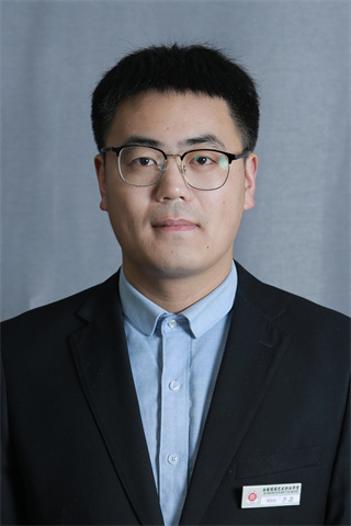 地理教师 党瑞鑫