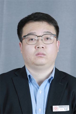 历史教师：杨攀