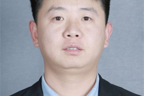 团委书记、班主任：韩伟