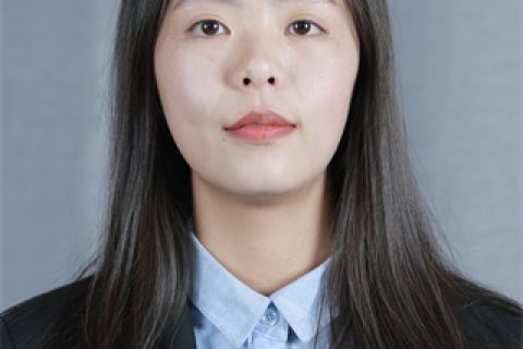 英语教师：唐水晶