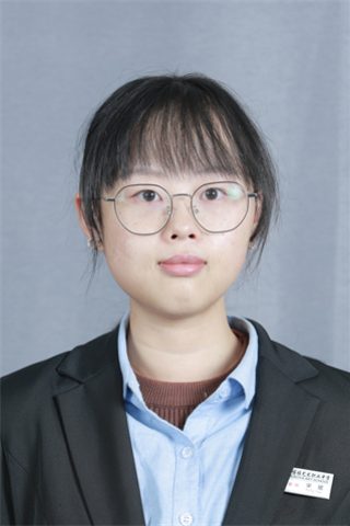 英语教师：郭倩雯