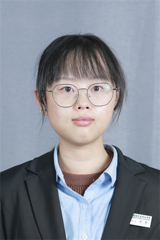 英语教师：郭倩雯