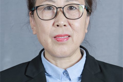 英语教师：胡少龄