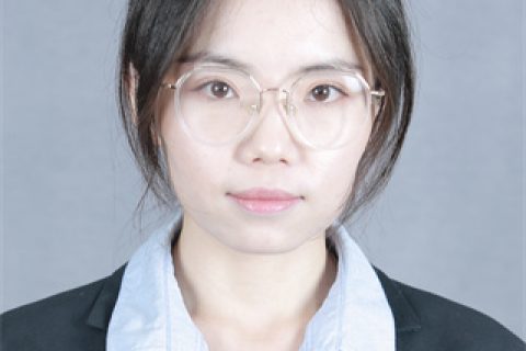 语文教师：呼瑞