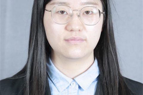 政治教师：郭杰