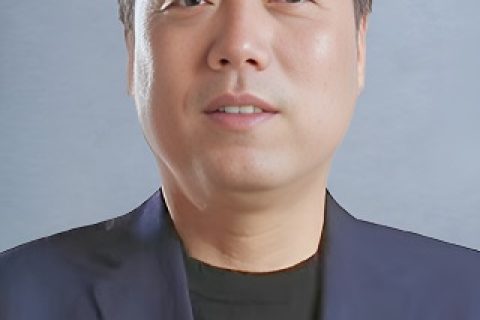 执行校长：毛养民