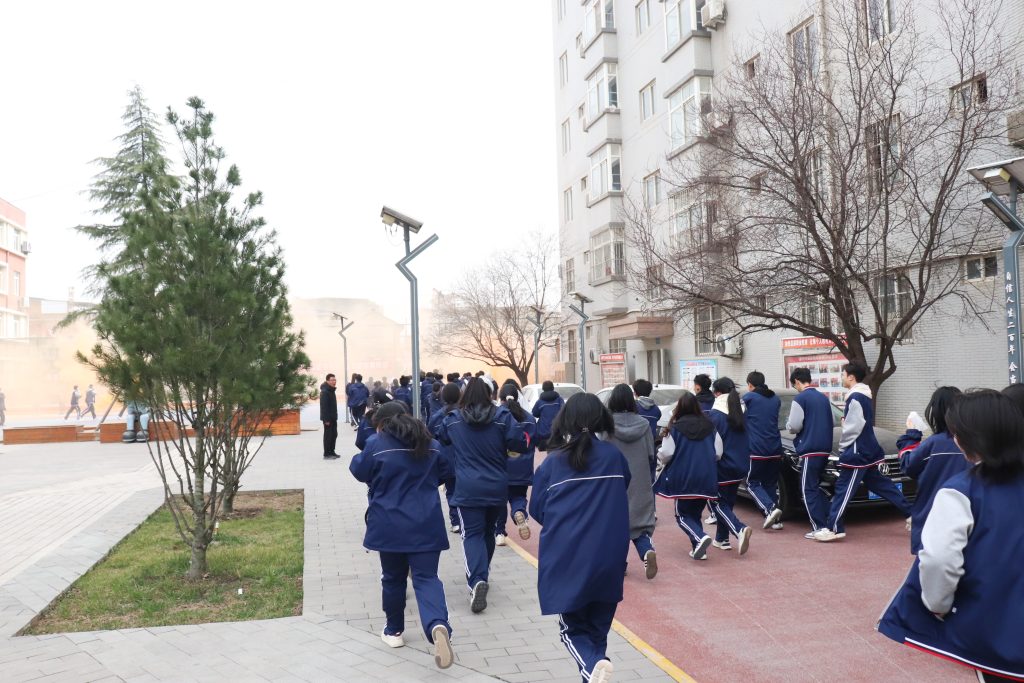 筑牢安全防线 守护师生平安 | 消防安全应急疏散演练活动、