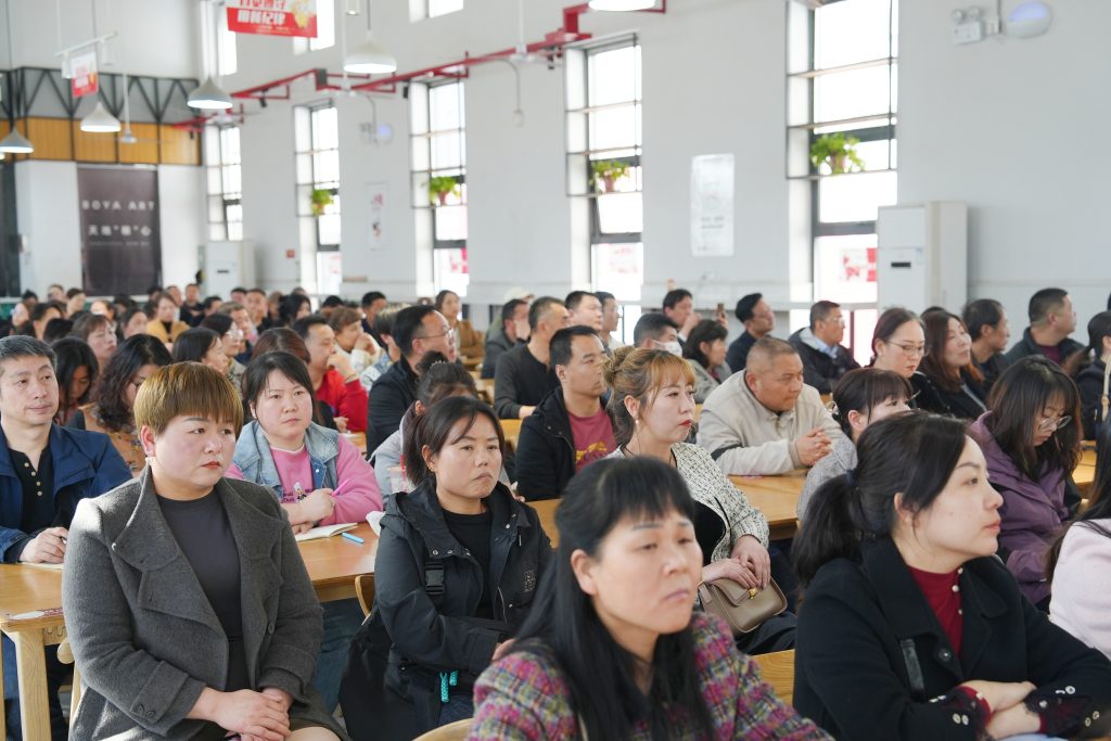 专业规划明方向 家校携手育未来丨我校开展2023级家长进校园活动