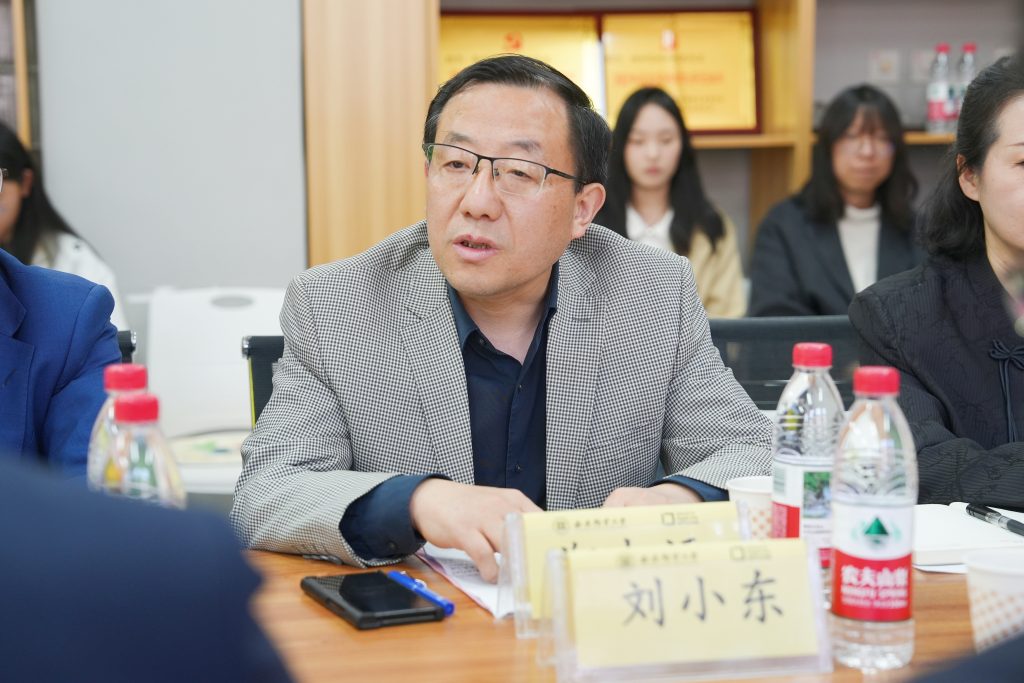 西安邮电大学数字艺术学院授予西安博雅艺术职业高中“人才对接合作单位”