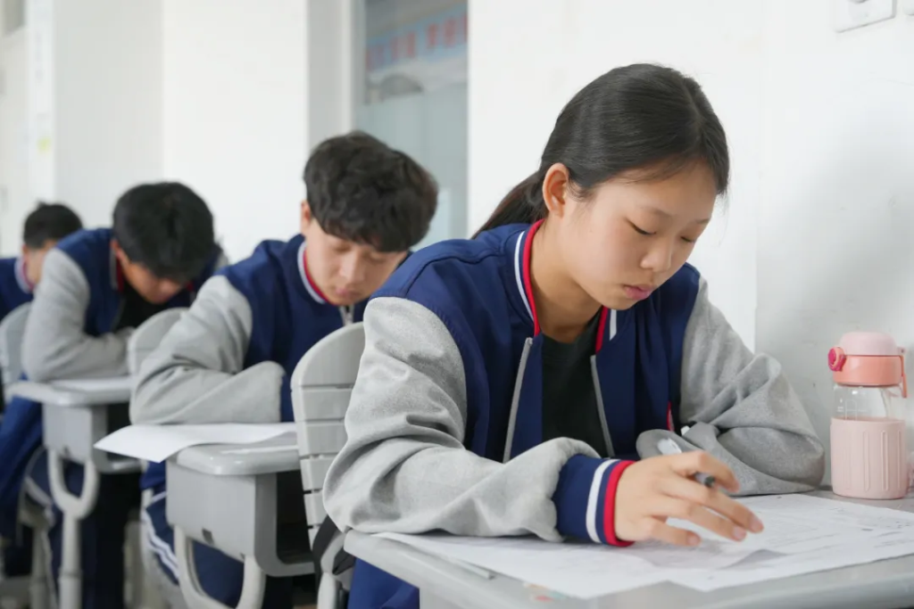 同学们，是时候展现真正的实力了！
