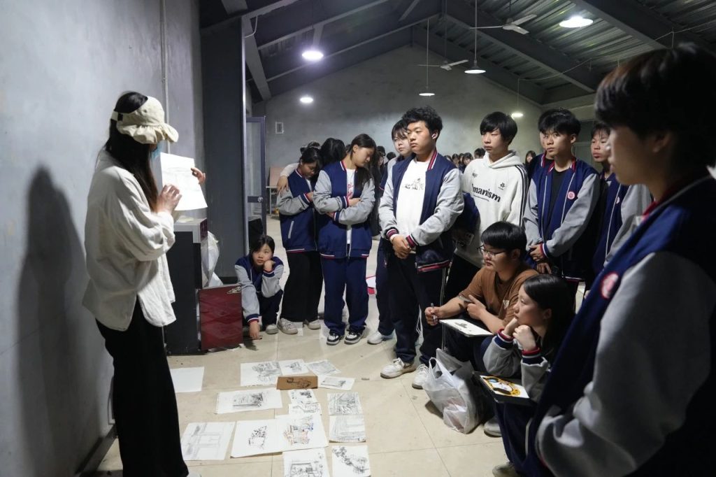 【启程秦岭·寻迹乡野】​——西安博雅艺术职业高中写生首日纪实：以自然为师，定格秦岭印象