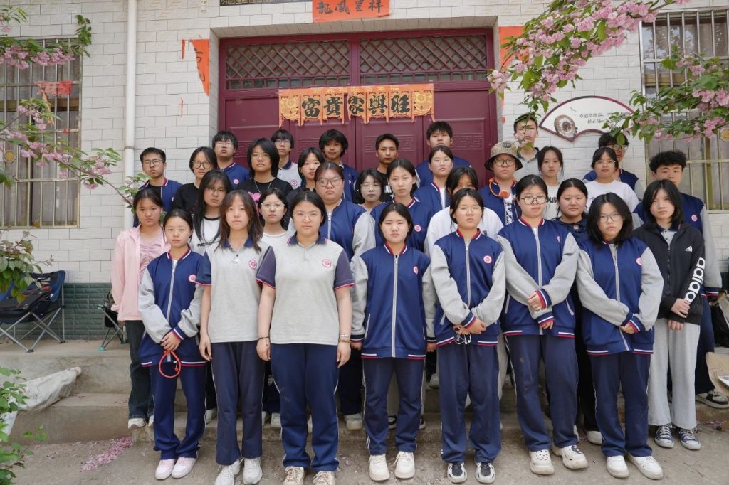 【美育留痕·乡野回响】——收官：四天的秦岭写生之旅，绘就青春与艺术的共生答卷