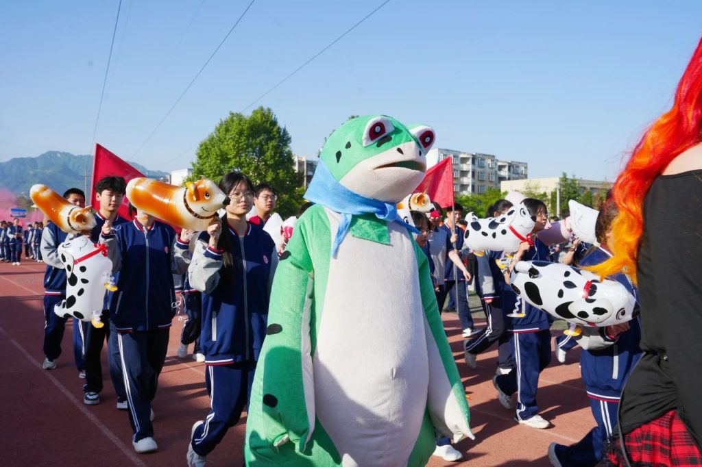 青春与梦想共舞，西安博雅艺术职业高中校园运动会盛大开幕！