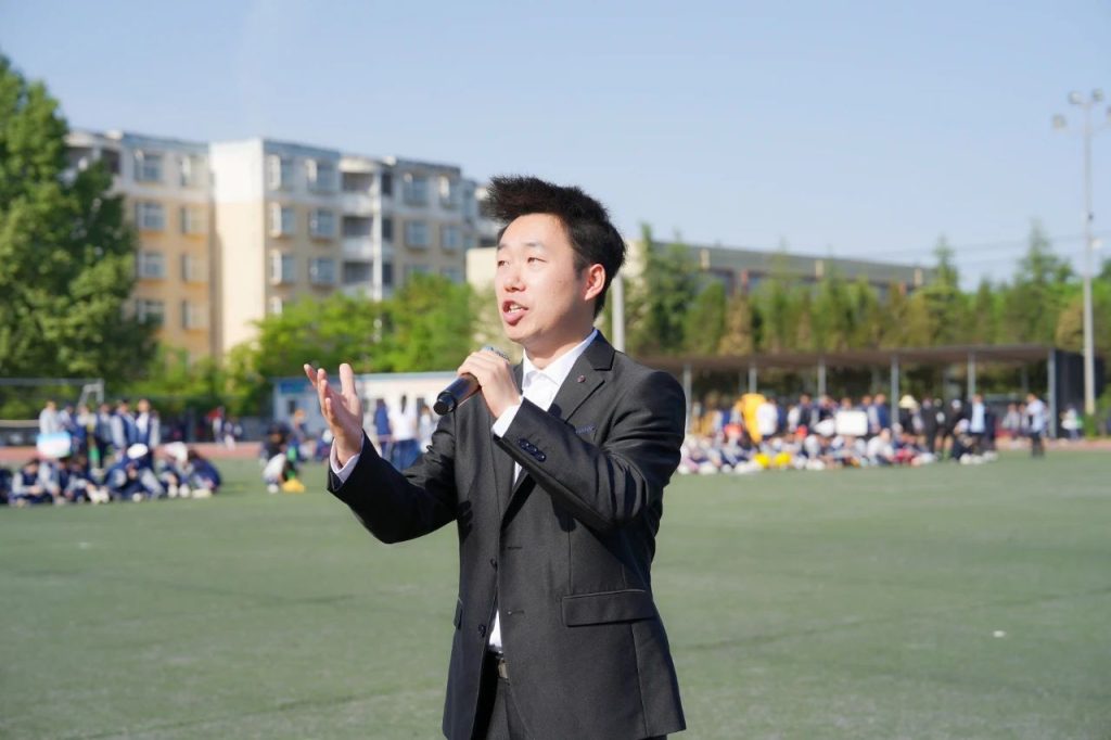 青春与梦想共舞，西安博雅艺术职业高中校园运动会盛大开幕！