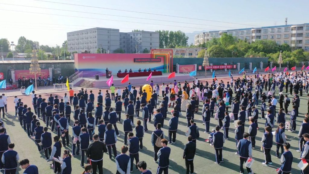 青春与梦想共舞，西安博雅艺术职业高中校园运动会盛大开幕！