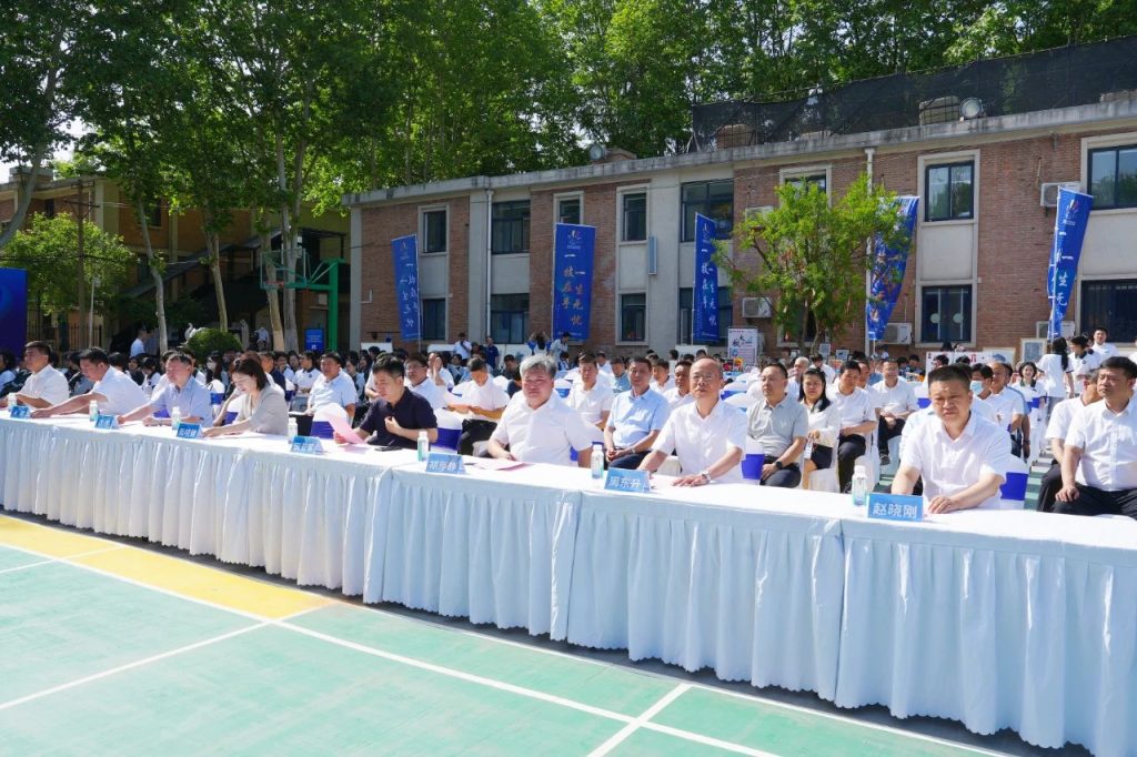 职教周启幕！我校以“非遗+歌舞”立体展演，彰显技能与美育融合新范式