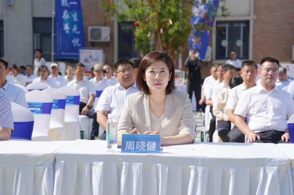 职教周启幕！我校以“非遗+歌舞”立体展演，彰显技能与美育融合新范式