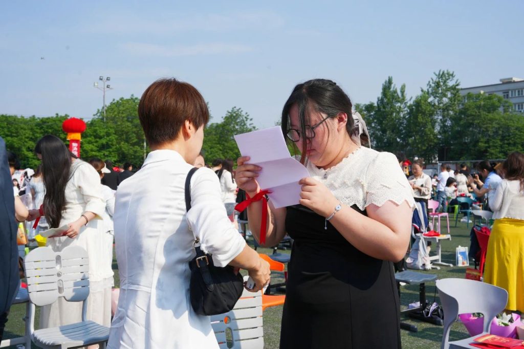 青春不谢幕，梦想再起航 | 西安博雅艺术职业高中2025届毕业典礼暨成人礼