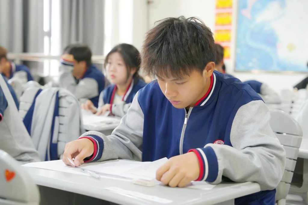 析学情·明方向·促成长 | 西安博雅艺术职业高中2024-2025学年第二学期5月份质量检测