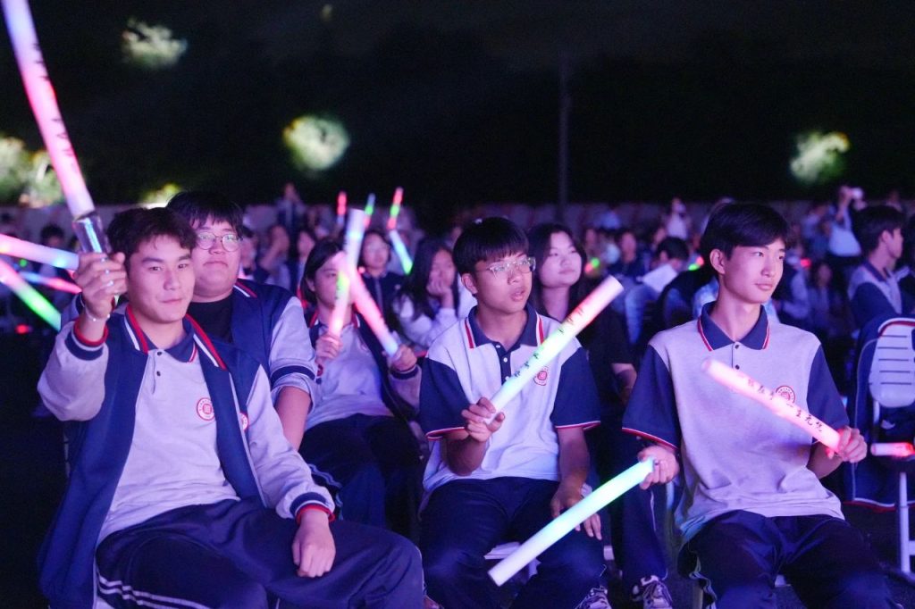 震撼！温暖！感动！青春！职教活动周展演暨2025届毕业晚会