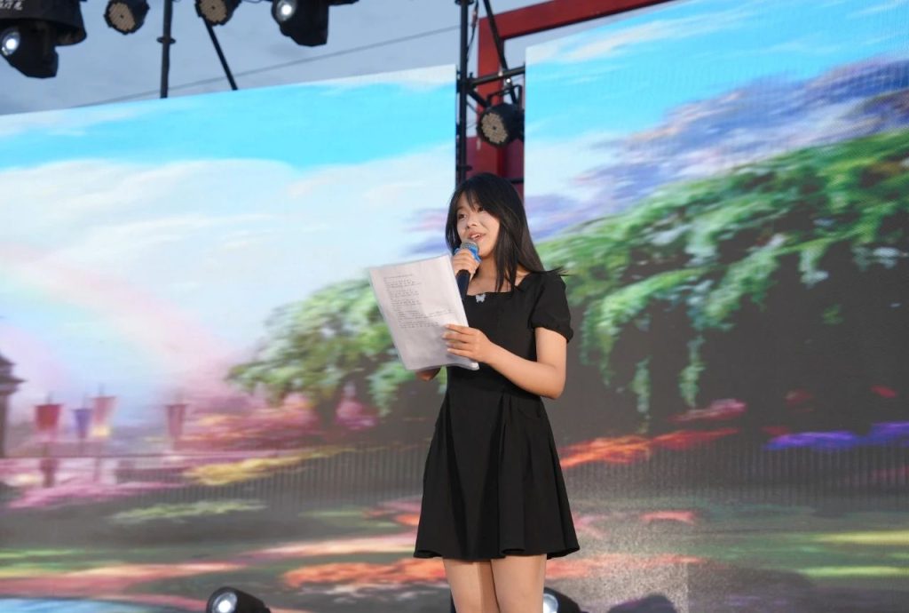震撼！温暖！感动！青春！职教活动周展演暨2025届毕业晚会