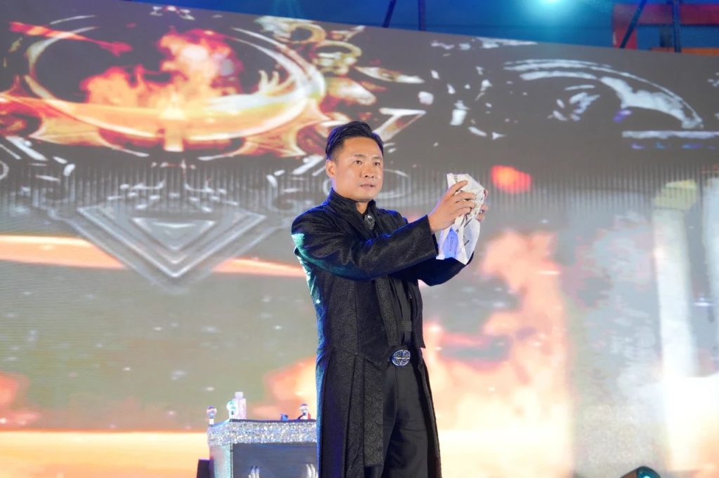 震撼！温暖！感动！青春！职教活动周展演暨2025届毕业晚会