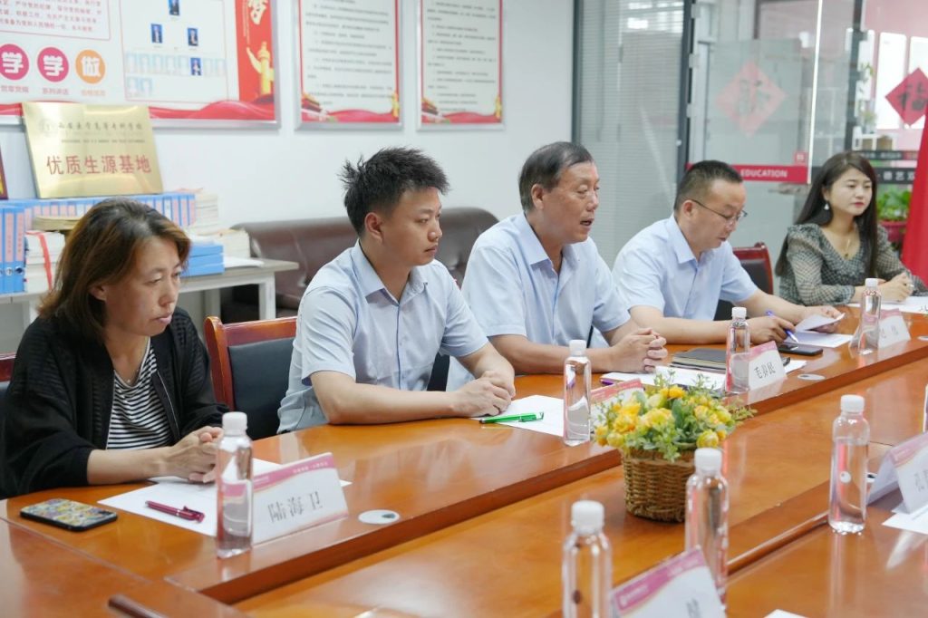 陕西学前师范学院访企拓岗代表团来我校调研交流