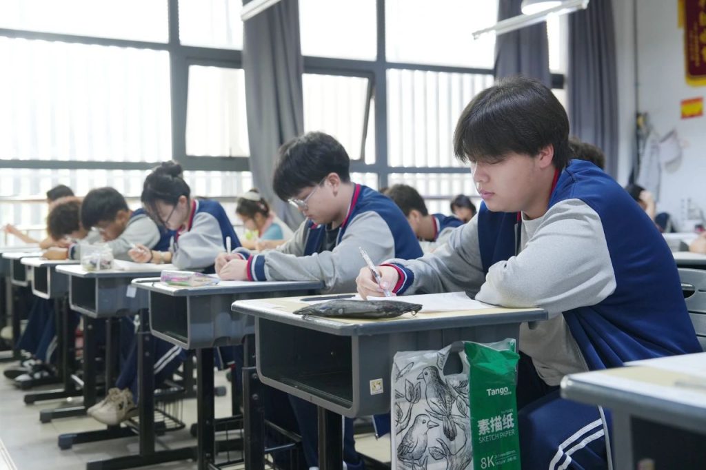 积跬步，方能至千里 | 西安博雅艺术职业高中2024—2025学年第二学期期末质量检测纪实