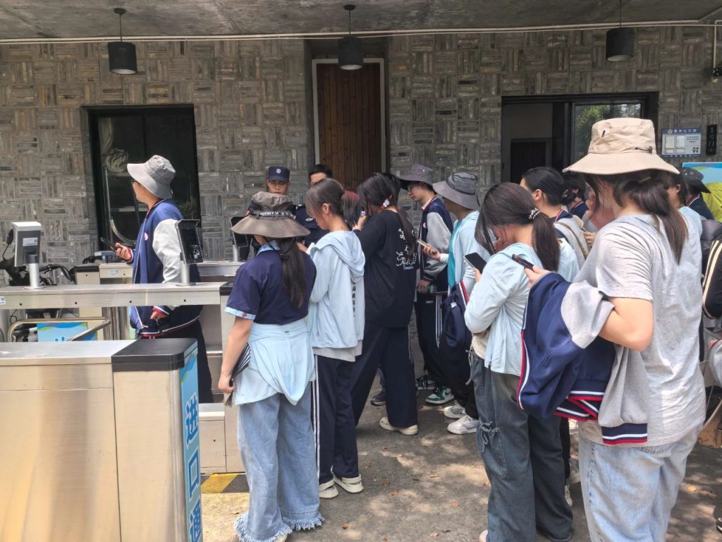 从美院到古村 探寻艺术真谛 | 西安博雅艺术职业高中赴皖南“研学写生”之旅（三）