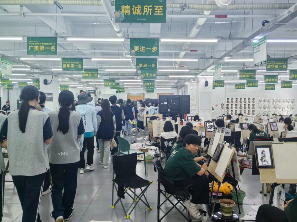 从美院到古村 探寻艺术真谛 | 西安博雅艺术职业高中赴皖南“研学写生”之旅（三）
